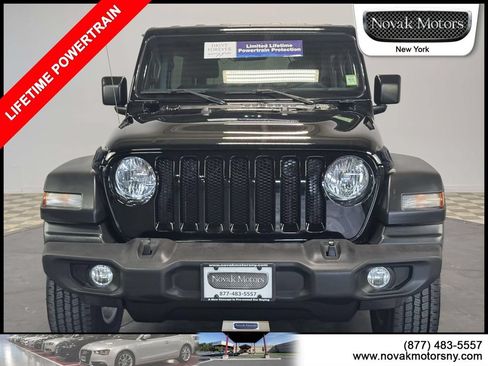 Used 2023 Jeep Wrangler Unlimited Sport AWD/4WD image 2