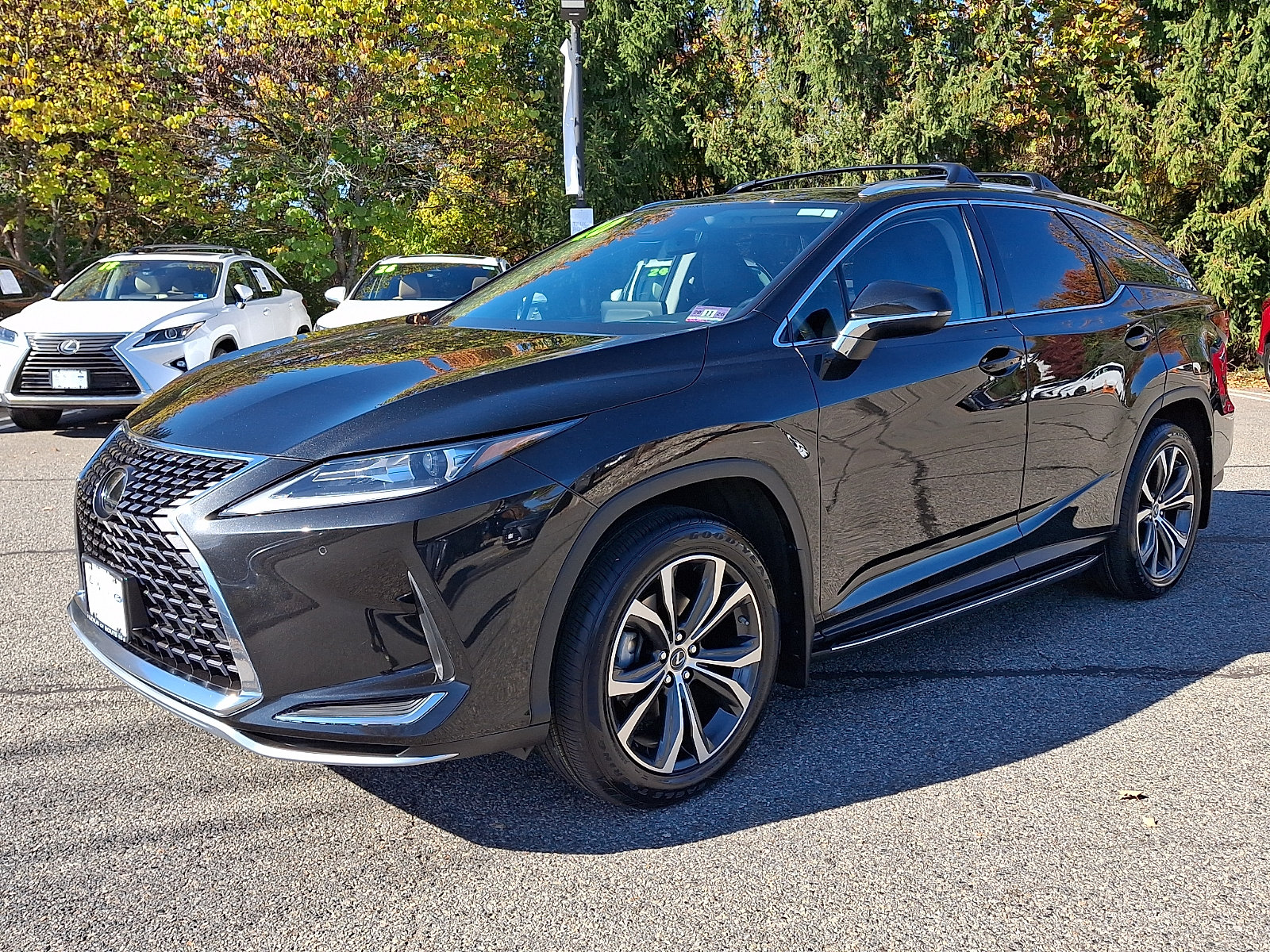 Certified 2020 Lexus RX 350L Premium w/ Premium Package AWD/4WD image 3