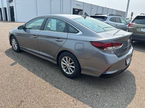 Used 2019 Hyundai Sonata SE FWD image 4