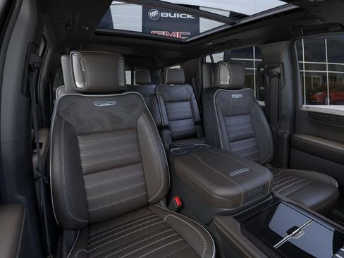 New 2026 GMC Yukon Denali Ultimate AWD/4WD image 16