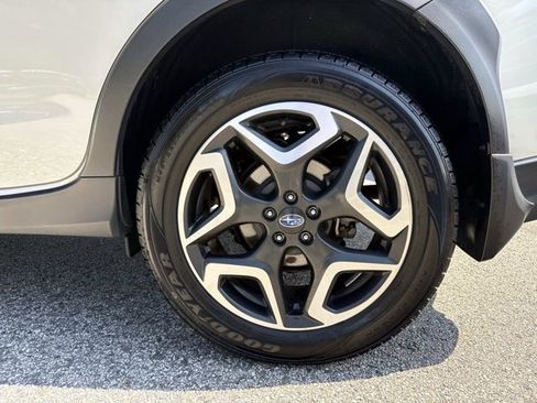 Used 2019 Subaru Crosstrek 2.0i Limited w/ Moonroof Package AWD/4WD image 10
