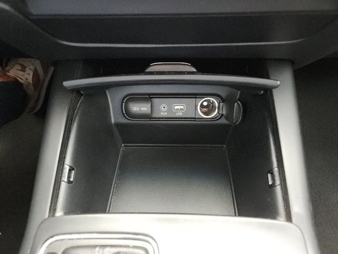 Used 2020 Kia Sorento L FWD image 22