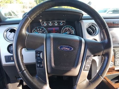 Used 2013 Ford F150 Lariat w/ Luxury Equipment Group image 39