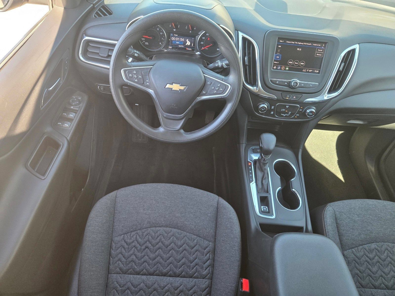 Used 2023 Chevrolet Equinox LT AWD/4WD image 9