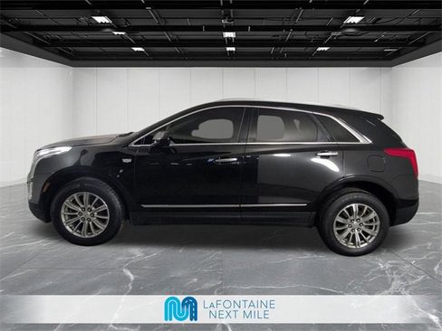 Used 2018 Cadillac XT5 Luxury w/ Driver Awareness Package image 2