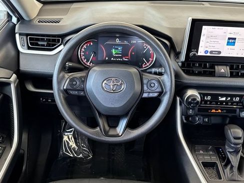 Used 2024 Toyota RAV4 XLE FWD image 16