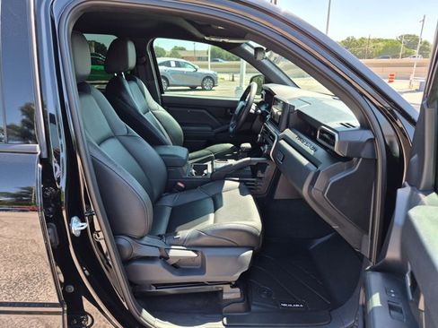 Used 2024 Toyota Tacoma SR RWD image 21