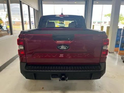 New 2025 Ford Maverick XLT w/ XLT Luxury Package image 5