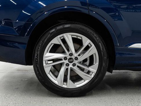 Used 2023 Audi Q7 3.0T Premium image 42