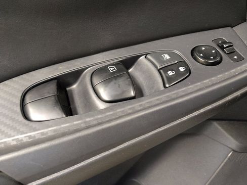 Used 2021 Nissan Sentra SV FWD image 27