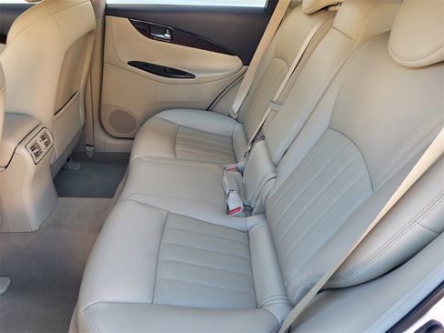 Used 2017 INFINITI QX50 AWD w/ Premium Plus Package image 12