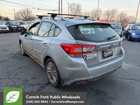 Used 2018 Subaru Impreza 2.0i Premium w/ Popular Package #2 image 10