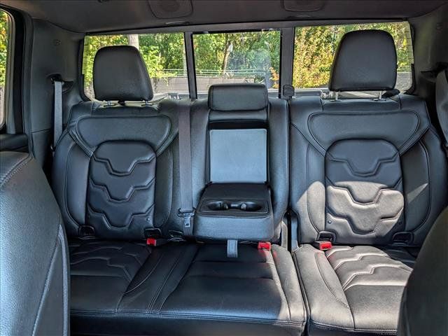 Used 2022 RAM 1500 Big Horn AWD/4WD image 18