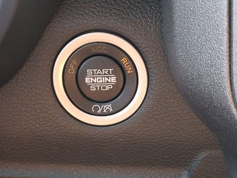 Used 2024 RAM 2500 Tradesman w/ Chrome Appearance Group image 26