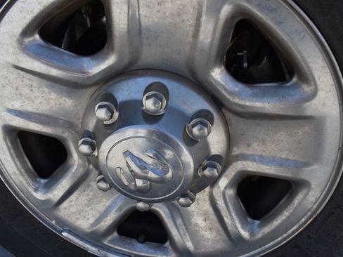 Used 2017 RAM 2500 SLT AWD/4WD image 11