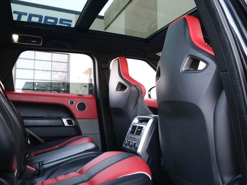 Used 2017 Land Rover Range Rover Sport SVR image 32