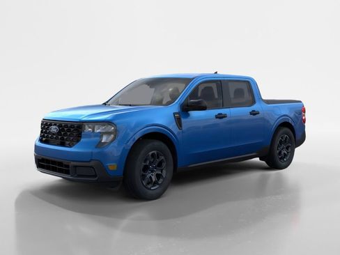 Used 2026 Ford Maverick XLT w/ Equipment Group 301A AWD/4WD image 3
