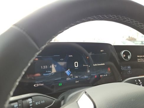 New 2026 Chevrolet Equinox EV LT image 34