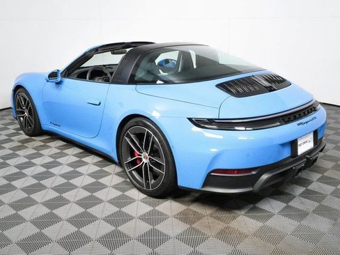 Certified 2025 Porsche 911 Targa 4 GTS AWD/4WD image 35