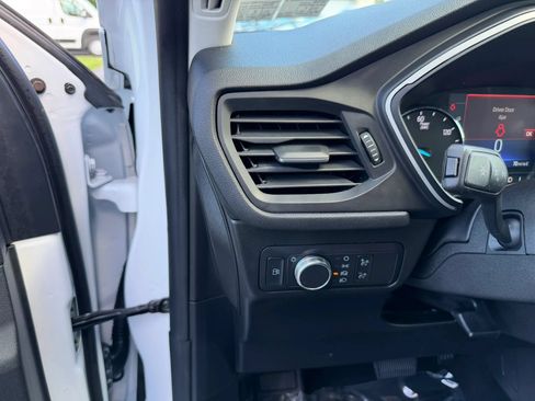 Used 2022 Ford Escape SE AWD/4WD image 14