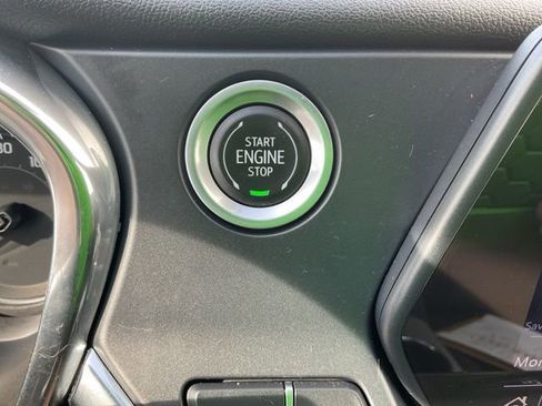 Used 2022 Chevrolet Blazer LT image 21