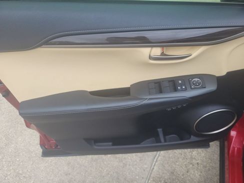 Used 2016 Lexus NX 200t FWD w/ Luxury Package image 13