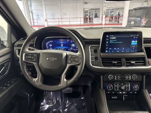 Used 2023 Chevrolet Tahoe RST w/ Luxury Package image 16