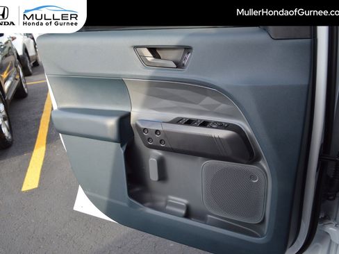 Used 2025 Ford Maverick Lobo image 28