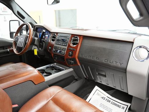 Used 2012 Ford F350 King Ranch w/ King Ranch w/Chrome Pkg image 19