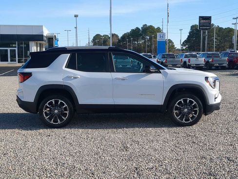 New 2026 GMC Terrain Elevation w/ Elevation Premium Package image 9