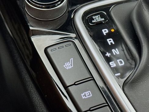 Certified 2024 Kia Seltos EX AWD/4WD image 20