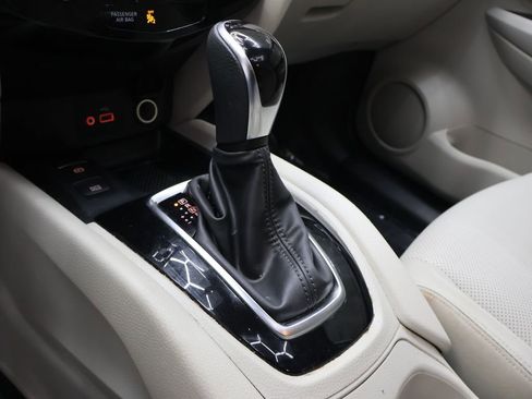 Used 2022 Nissan Rogue Sport SL w/ Premium Package AWD/4WD image 25