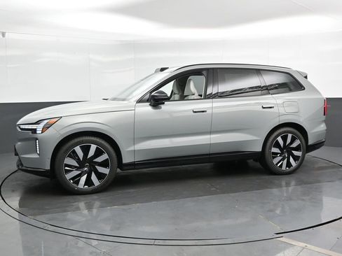 New 2025 Volvo EX90 Ultra image 7
