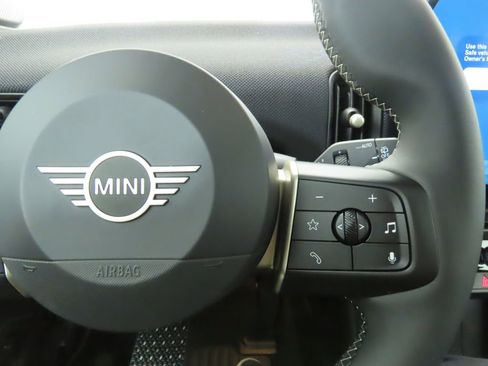 Used 2026 MINI Cooper S FWD image 13