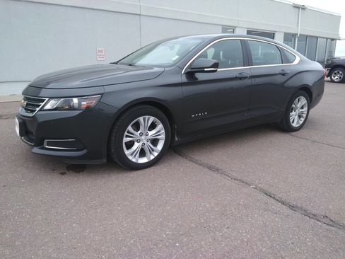 Used 2014 Chevrolet Impala LT FWD image 2