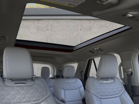 New 2026 Ford Explorer Platinum w/ LUX Leather Package AWD/4WD image 22