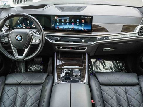 Used 2024 BMW X5 xDrive40i image 12