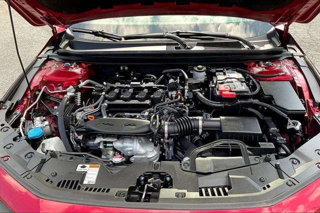 Certified 2025 Honda Accord SE image 32