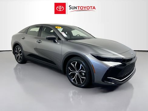 Used 2023 Toyota Crown AWD/4WD image 1