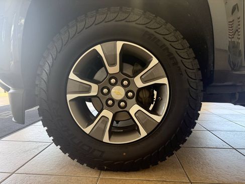 Used 2016 Chevrolet Colorado Z71 AWD/4WD image 26