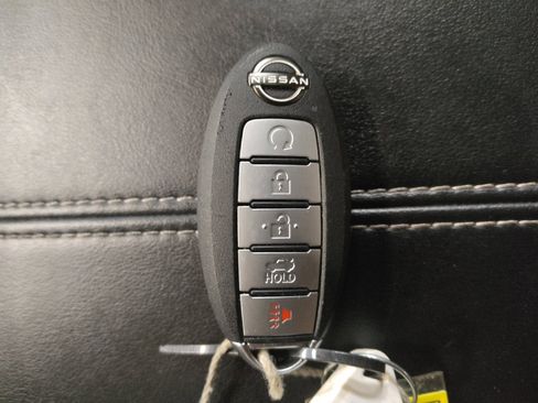 Used 2025 Nissan Altima 2.5 SV FWD image 32