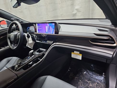 New 2026 Toyota Crown Nightshade image 32