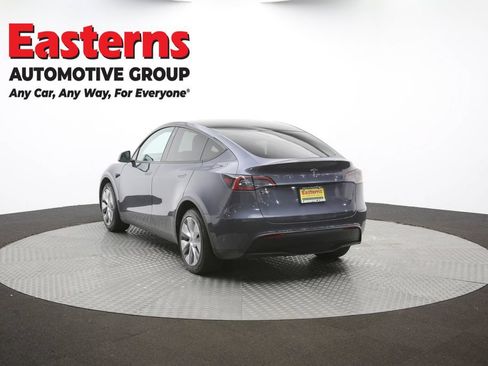 Used 2022 Tesla Model Y Long Range AWD/4WD image 64
