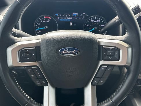Used 2022 Ford F250 Lariat w/ Lariat Ultimate Package AWD/4WD image 22