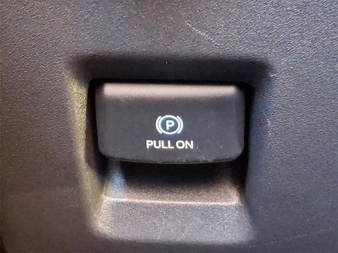 Used 2025 Ford Expedition Max Platinum image 24