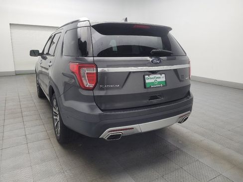 Used 2017 Ford Explorer Platinum AWD/4WD image 5