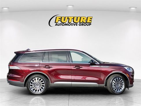 Certified 2022 Lincoln Aviator Reserve w/ Equipment Group 201A image 4