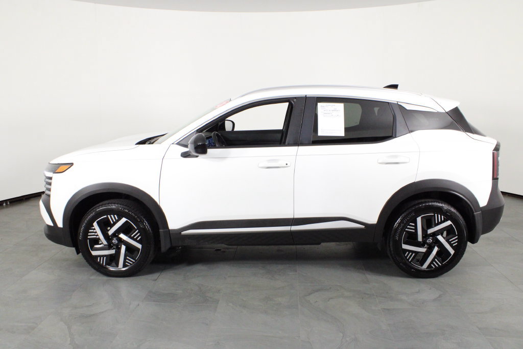 Certified 2026 Nissan Kicks SV FWD image 14