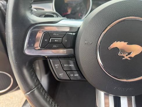 Used 2019 Ford Mustang GT Premium w/ Black Accent Package RWD image 23
