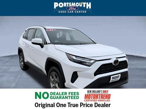 Used 2024 Toyota RAV4 XLE image 24